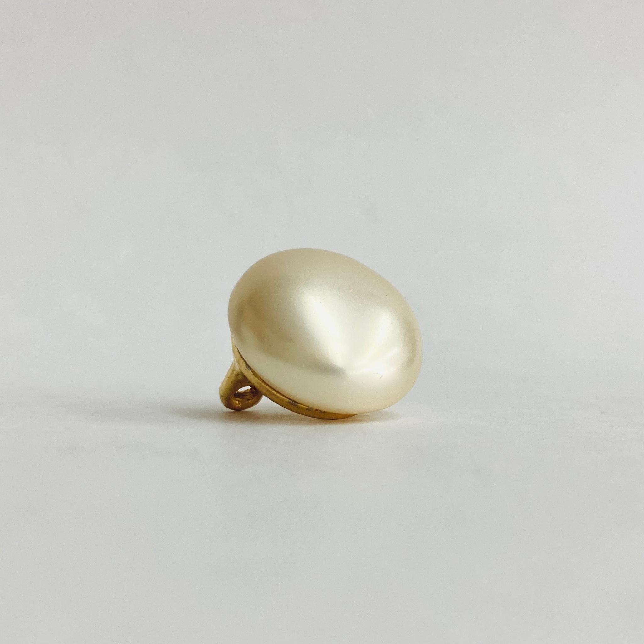 【ビンテージ】2連用パーツ/樹脂ラウンドカボションパール/約18mm/クリームイエロー/日本製